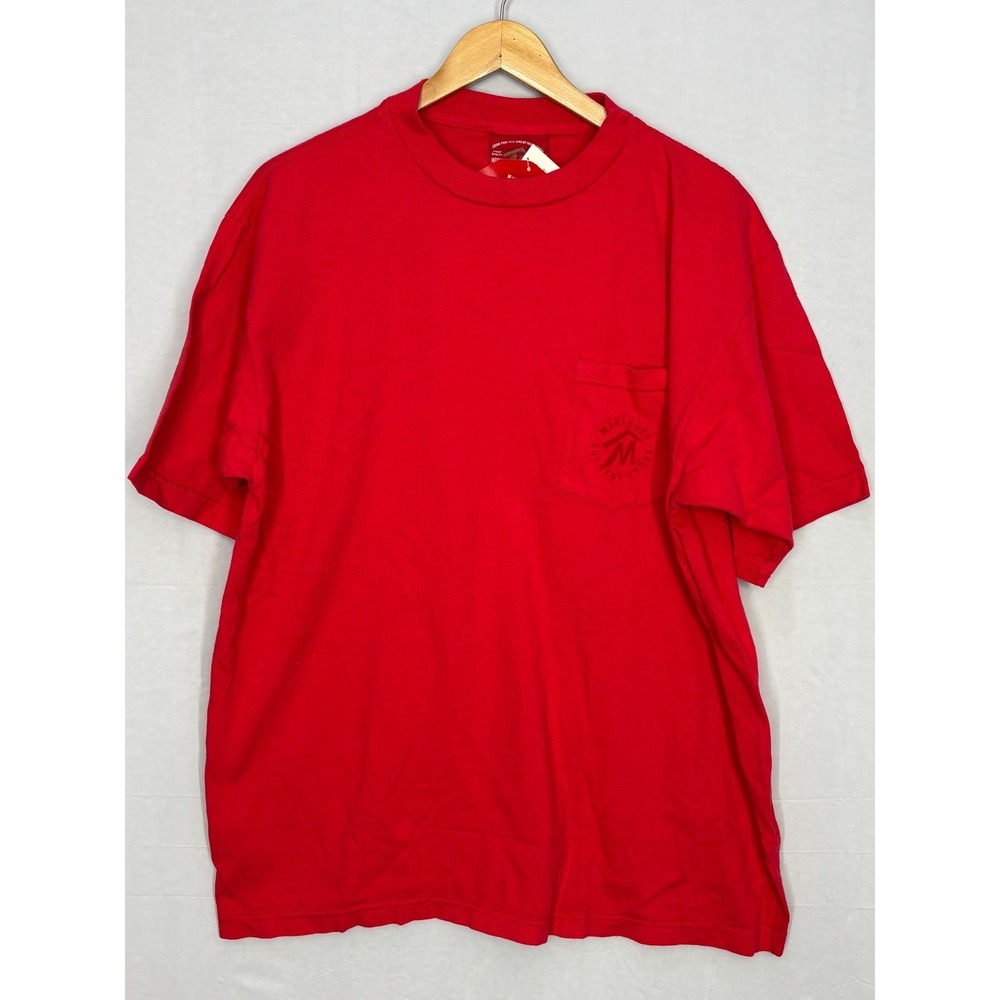 Marlboro Country Store T-Shirt Mens‎ Red Short Sleeve Crewneck One Size Vintage